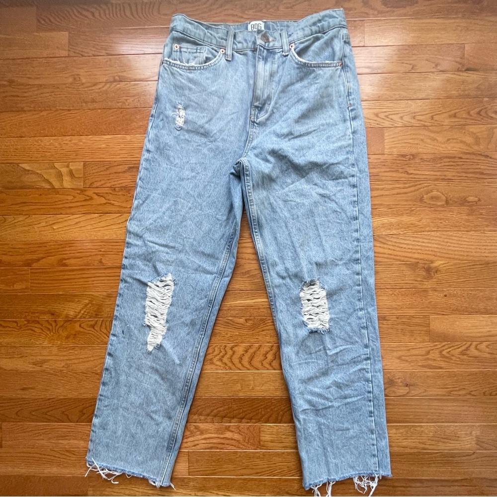 Women's BDG Urban Outfitter Destructed Jeans 29/32